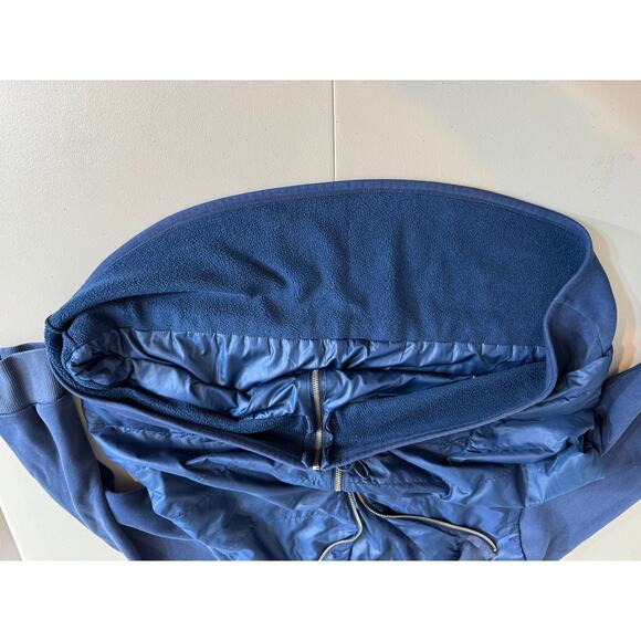 Chico's Zenergy jacket blue quilted knit cuffs & adjustable hemline  Sz 3 US XL - Picture 8 of 10